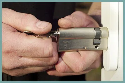 Master Lock Key Store Tampa, FL 813-778-0316 Master Lock Key Store Tampa, FL 813-778-0316 - 45-1